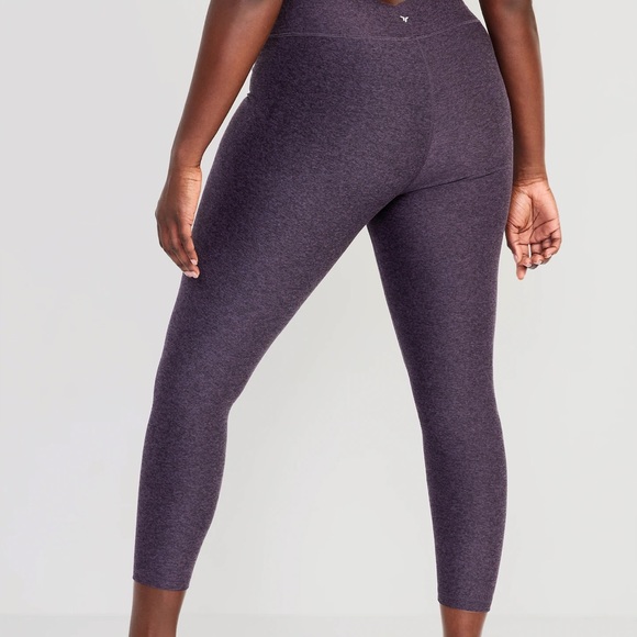 NWT OLD NAVY Extra High-Waisted Cloud+ 7/8 Leggings Color: Nebula SIZE MEDUIM - Picture 6 of 7